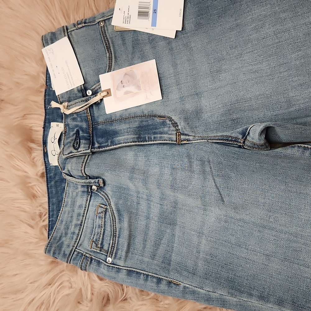 Women jeans